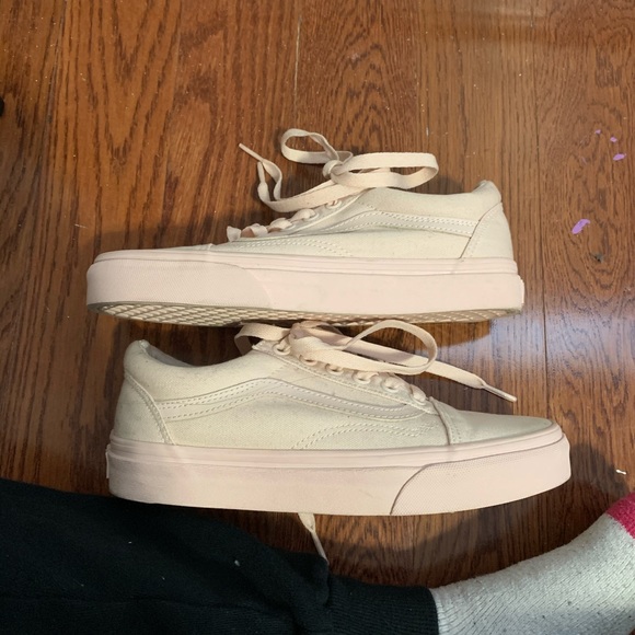 Vans light pink lace up shoes - Picture 4 of 6
